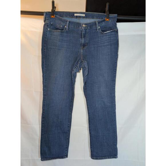 Levi's Classic Straight Jeans Women's Size 18W *slight wear* - Picture 1 of 7